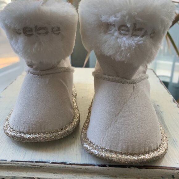 BeBe Baby Side Velcro Boot - Picture 1 of 6